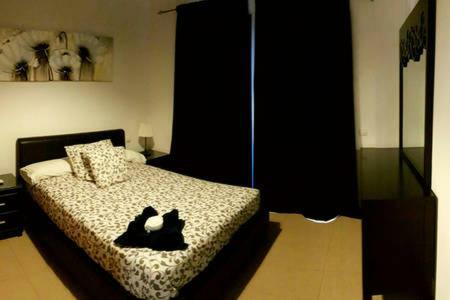 Comfy Duplex In Puerto Calero Apartment Екстериор снимка