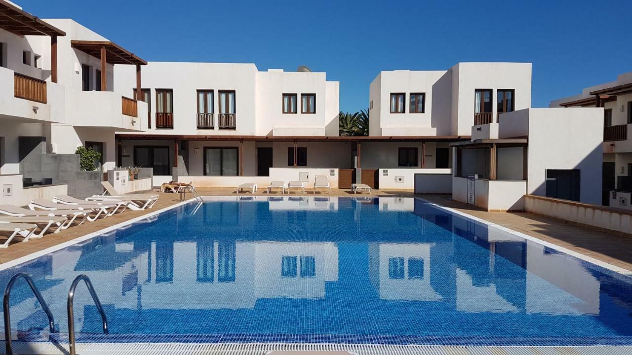 Comfy Duplex In Puerto Calero Apartment Екстериор снимка